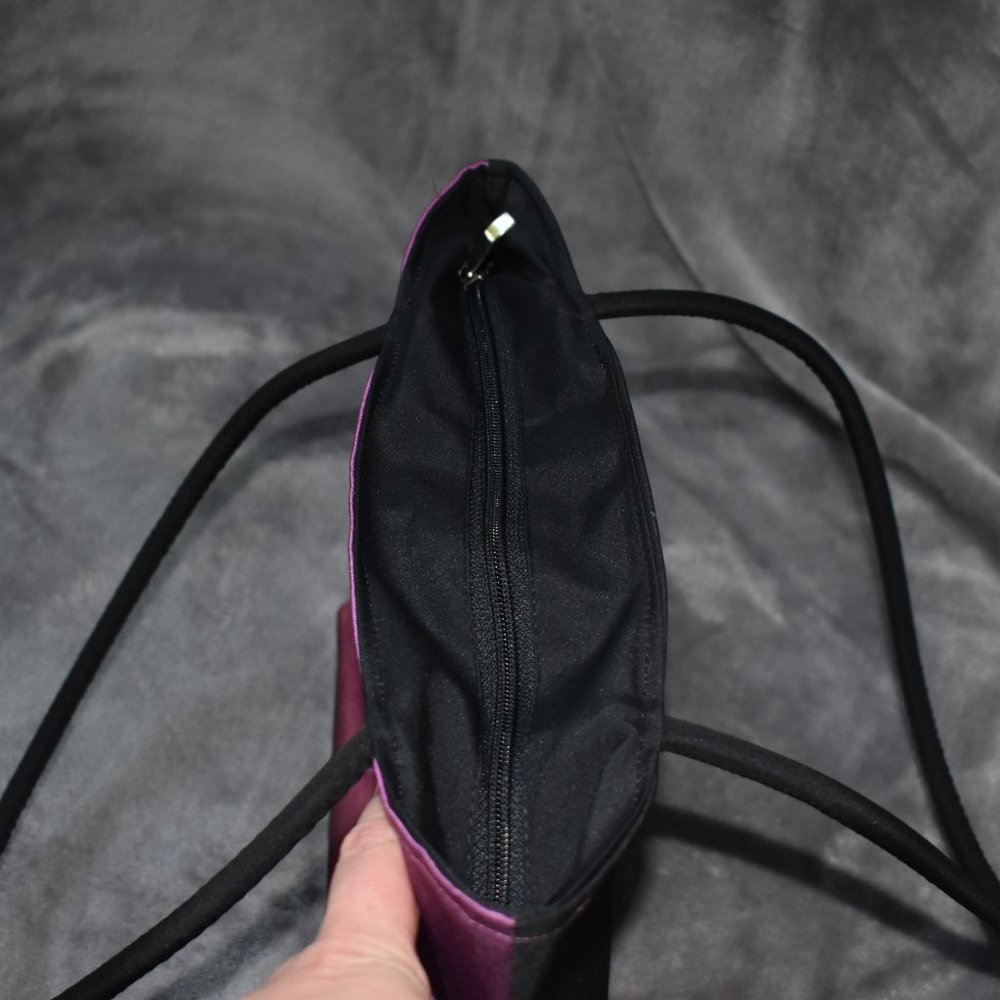 Iridescent Embroidered and Beaded Zipper Top Purse - Picture 11 of 16